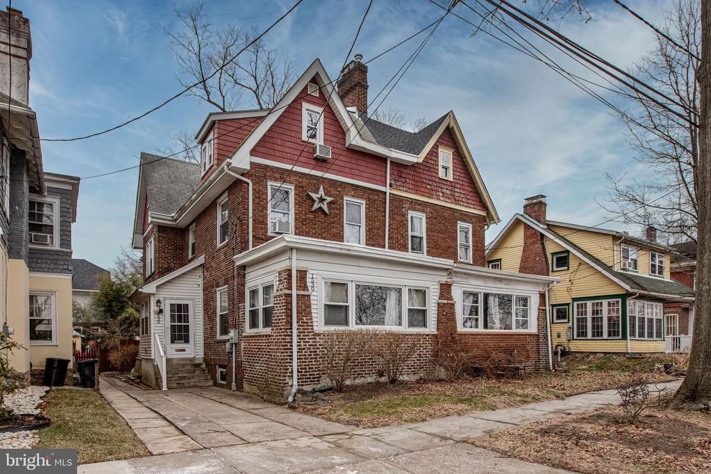 1530 Riverside Drive, Trenton, NJ 08618 Main Photo