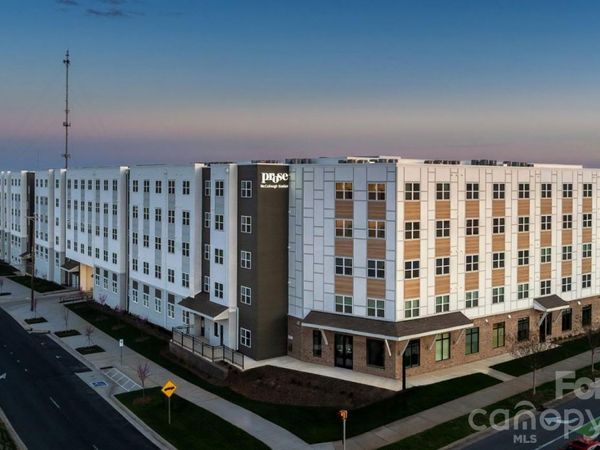 8424 N Tryon Street, Unit B1, Charlotte, NC 28262