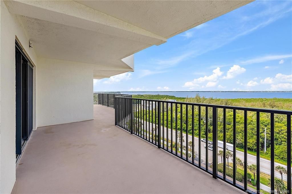 10044 S Ocean Drive, Unit 1201, Jensen Beach, FL 34957 Photo