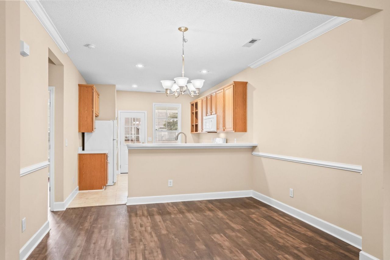 6172 Catalina Dr. Photo 8