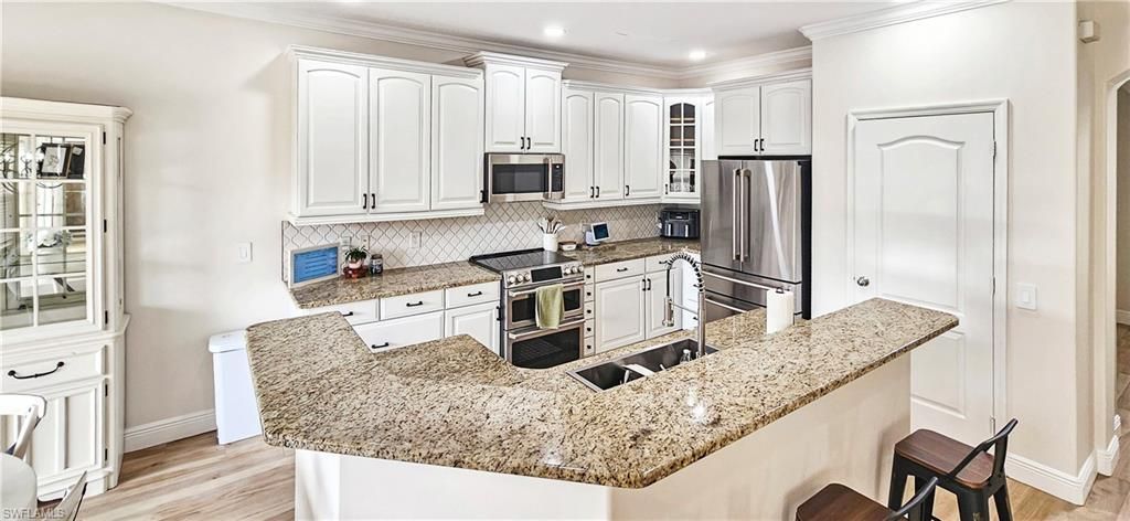 2538 Blackburn Cir, Cape Coral, FL 33991 Photo