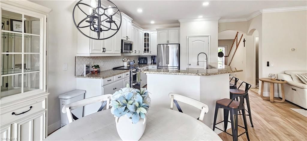 2538 Blackburn Cir, Cape Coral, FL 33991 Photo