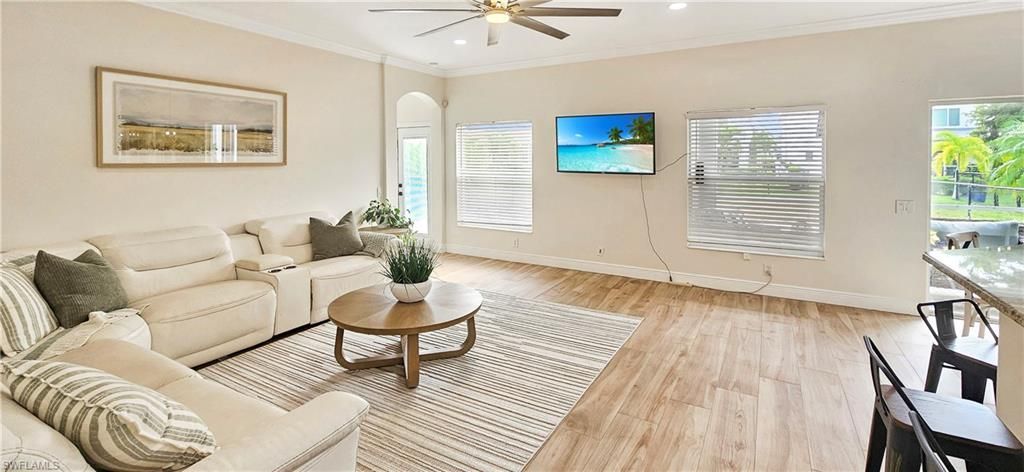 2538 Blackburn Cir, Cape Coral, FL 33991 Photo