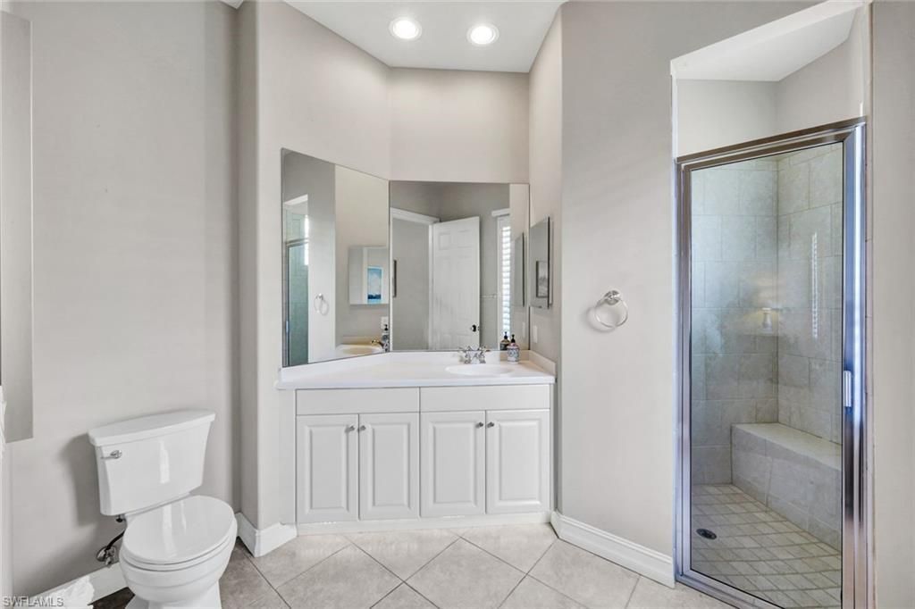 18070 Montelago Ct, Miromar Lakes, FL 33913 Photo