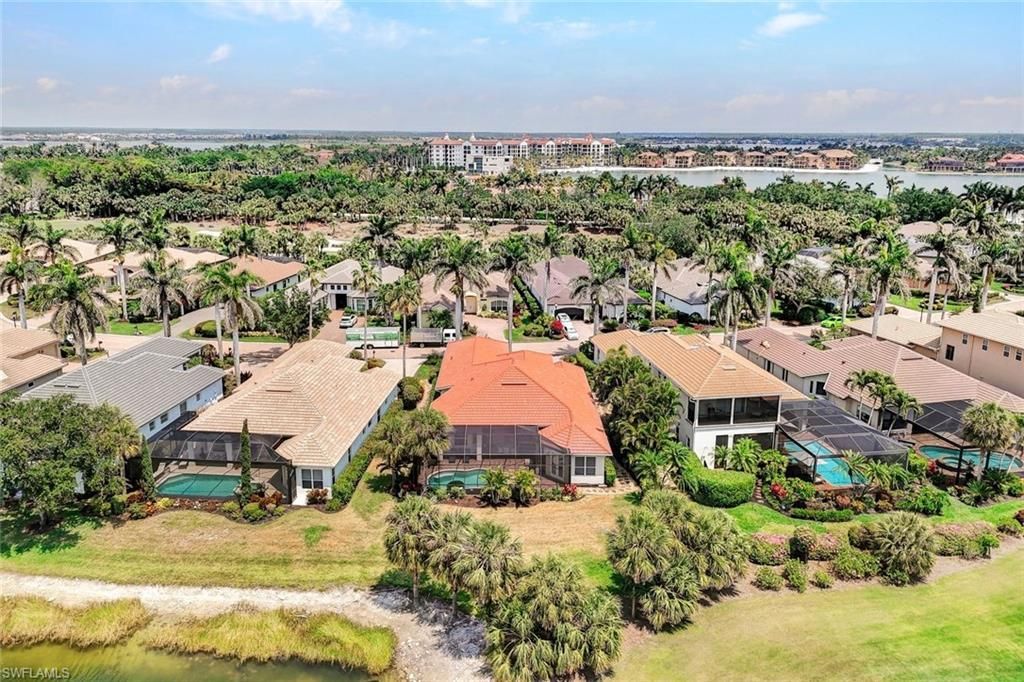 18070 Montelago Ct, Miromar Lakes, FL 33913 Photo