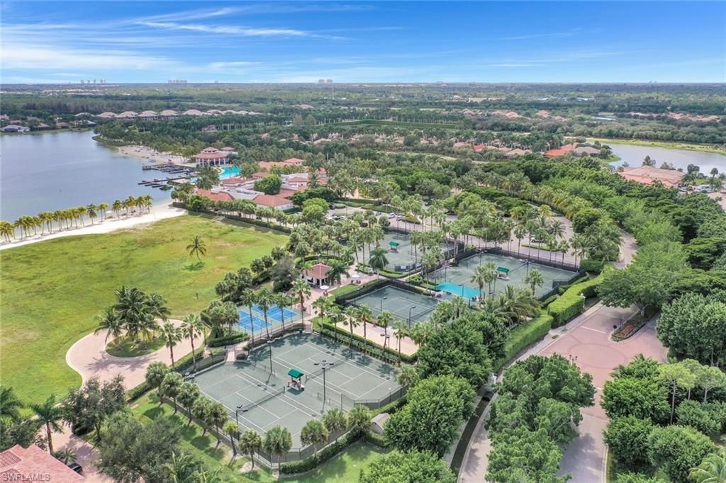 18070 Montelago Ct, Miromar Lakes, FL 33913 Photo