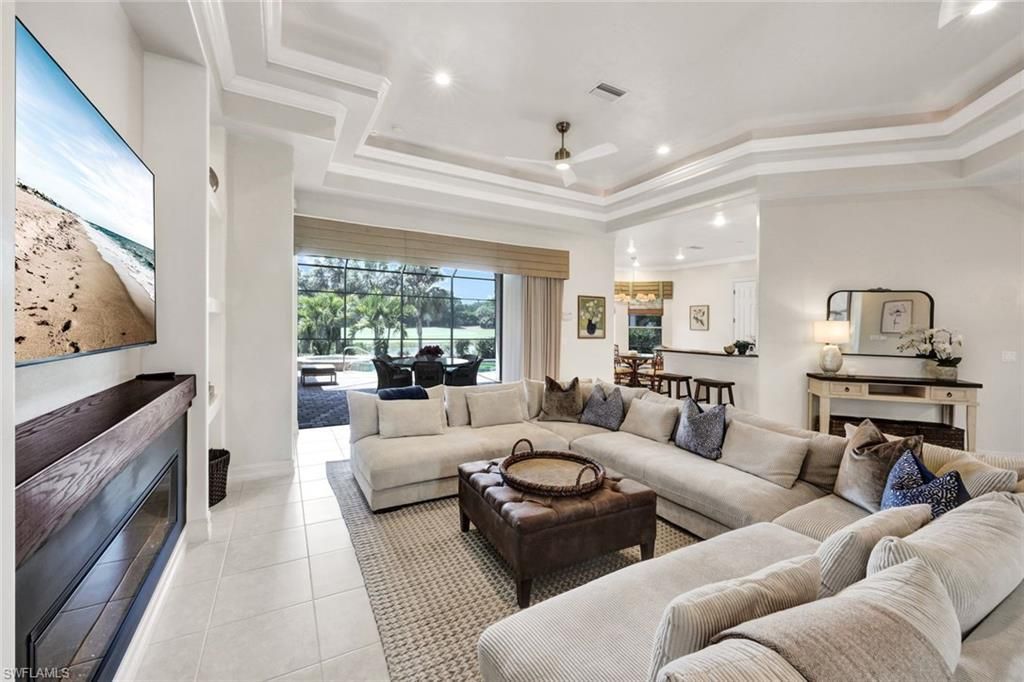 18070 Montelago Ct, Miromar Lakes, FL 33913 Photo