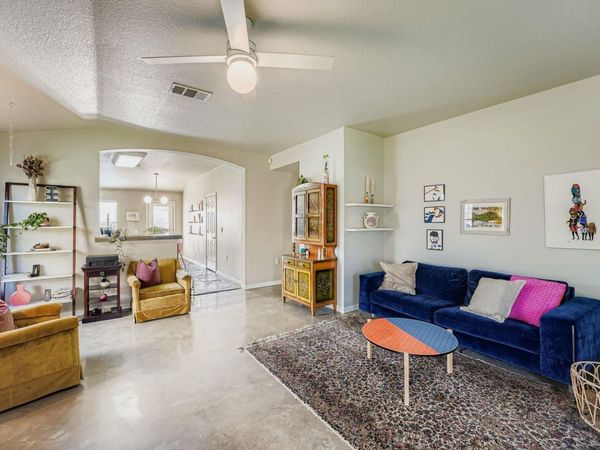 5201 Park At Woodlands DR, Austin, TX 78724