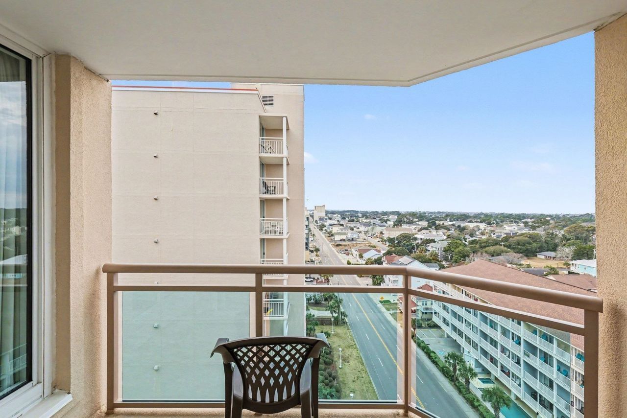 1321 S Ocean Blvd. Photo 26