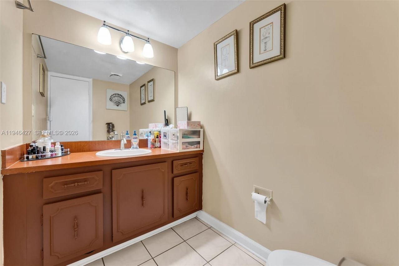 9050 NW 28th St, Unit 131, Coral Springs, FL 33065 Photo