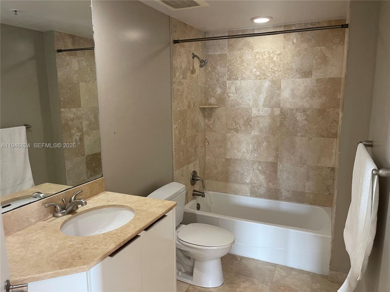1745 E Hallandale Beach Blvd, Unit 1907W, Hallandale Beach, FL 33009 Photo
