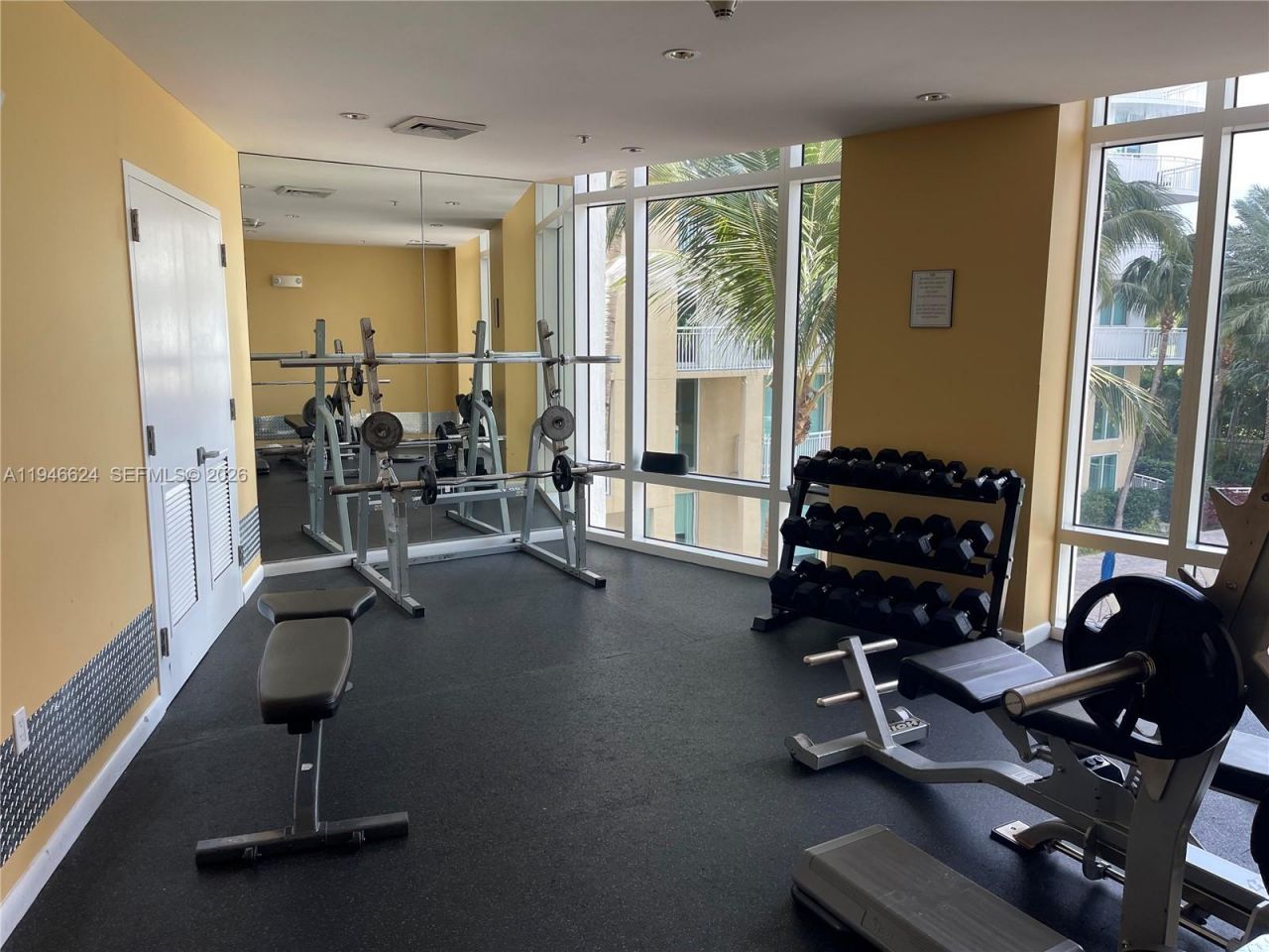 1745 E Hallandale Beach Blvd, Unit 1907W, Hallandale Beach, FL 33009 Photo