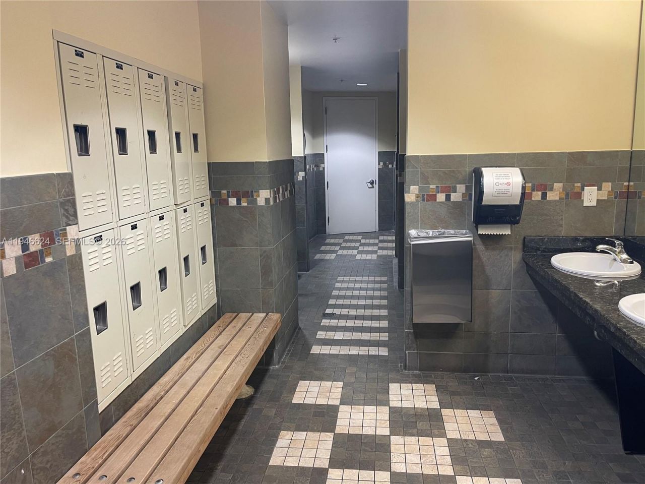 1745 E Hallandale Beach Blvd, Unit 1907W, Hallandale Beach, FL 33009 Photo