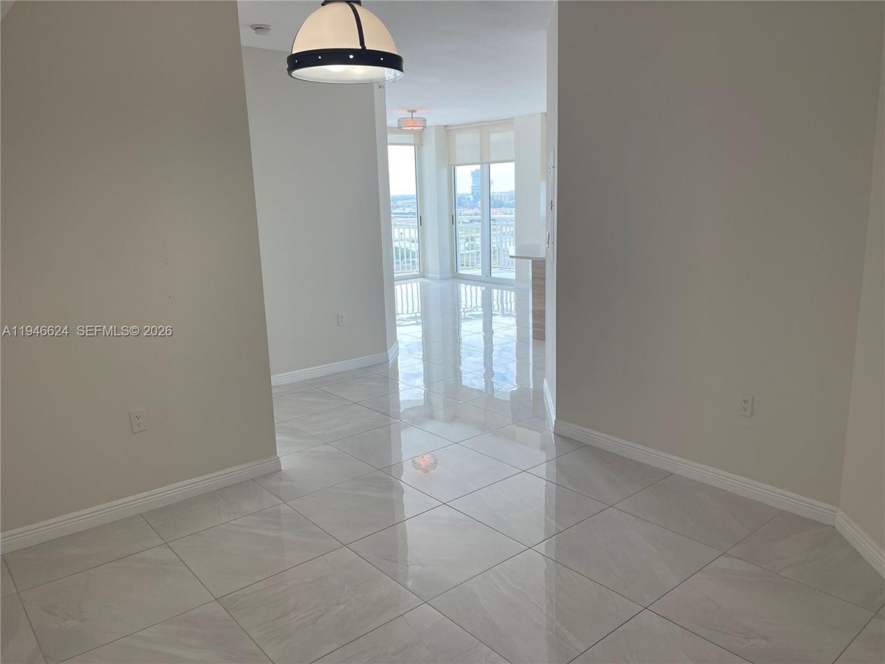 1745 E Hallandale Beach Blvd, Unit 1907W, Hallandale Beach, FL 33009 Photo