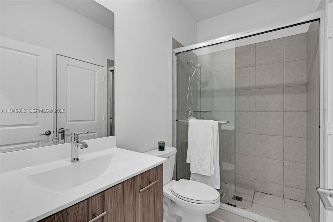 17565 SW 46th St, Miramar, FL 33029 Photo