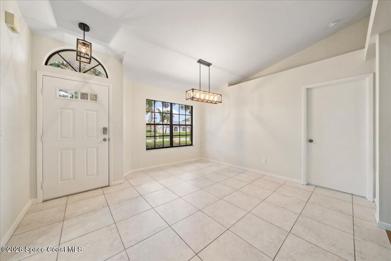 189 Abeto Terrace, Sebastian, FL 32958 Photo