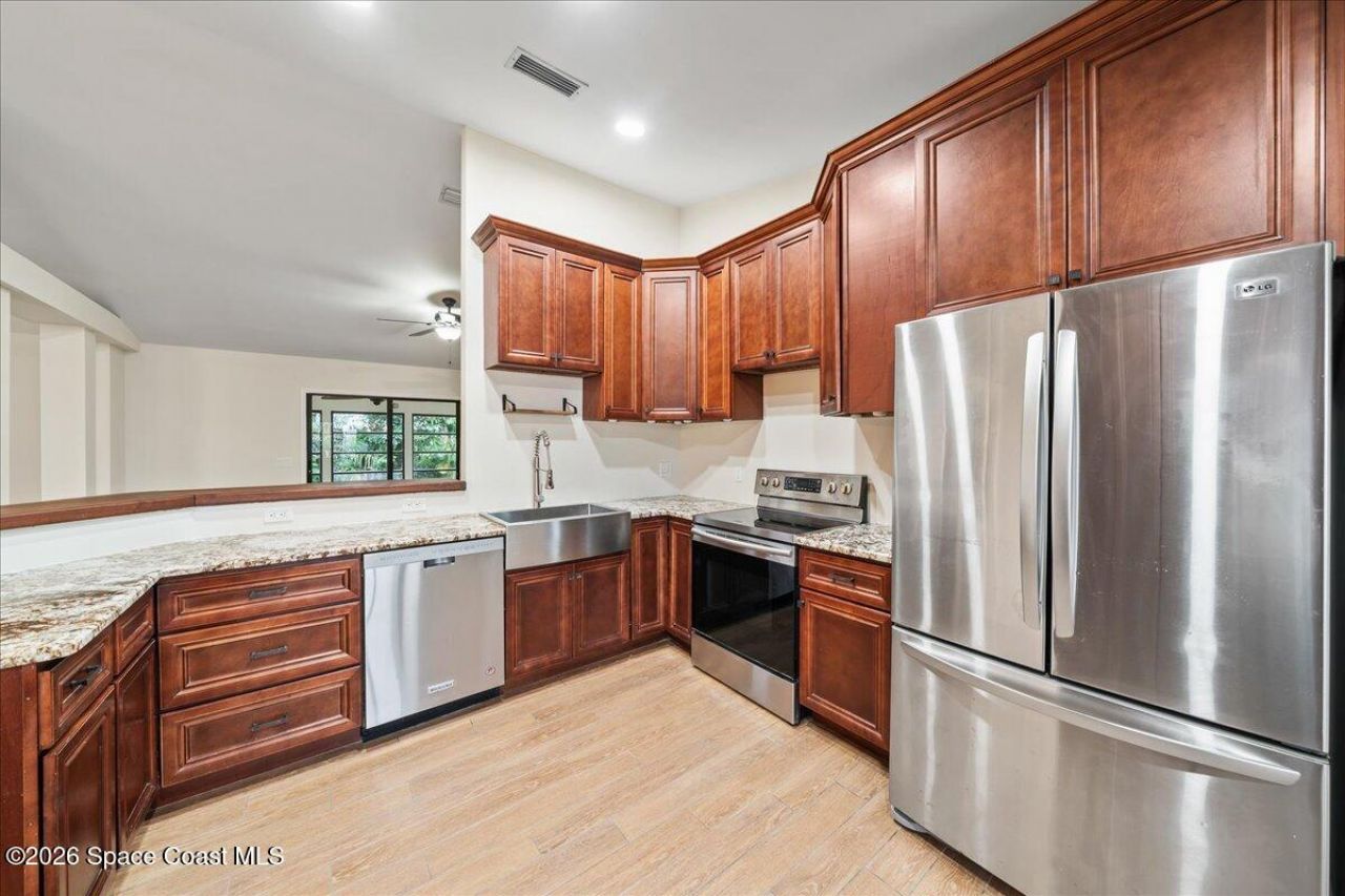 189 Abeto Terrace, Sebastian, FL 32958 Photo