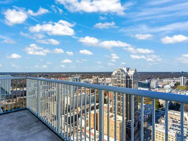 301 Fayetteville Street, Unit 3305, Raleigh, NC 27601