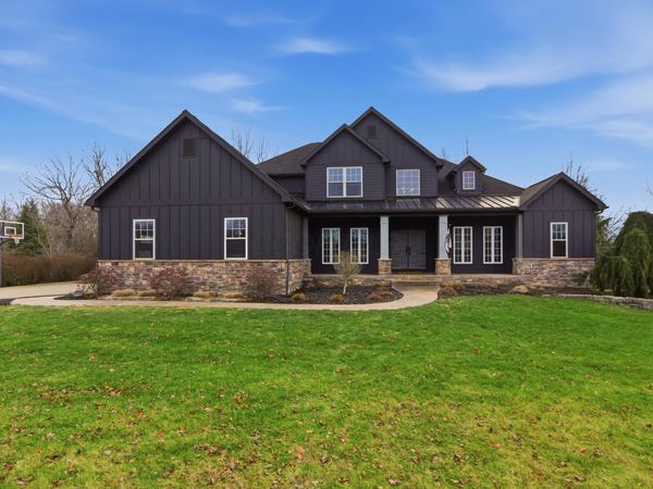 113 Blackstone Court, Granville, OH 43023