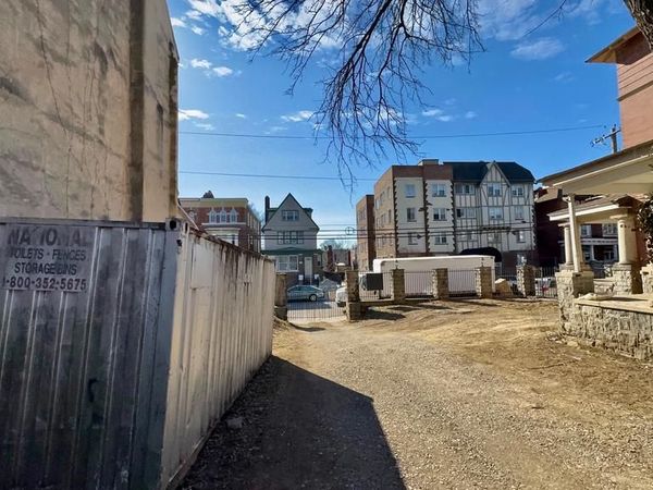 5015 19 PINE STREET, PHILADELPHIA, PA 19143