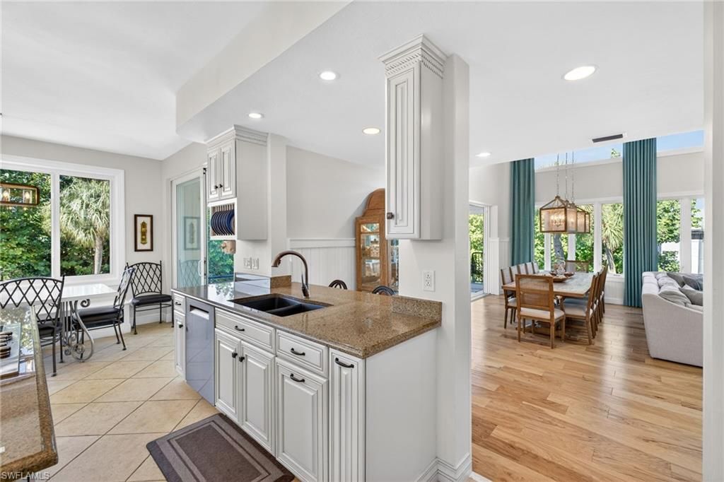 3400 W Gulf Dr, Sanibel, FL 33957 Photo