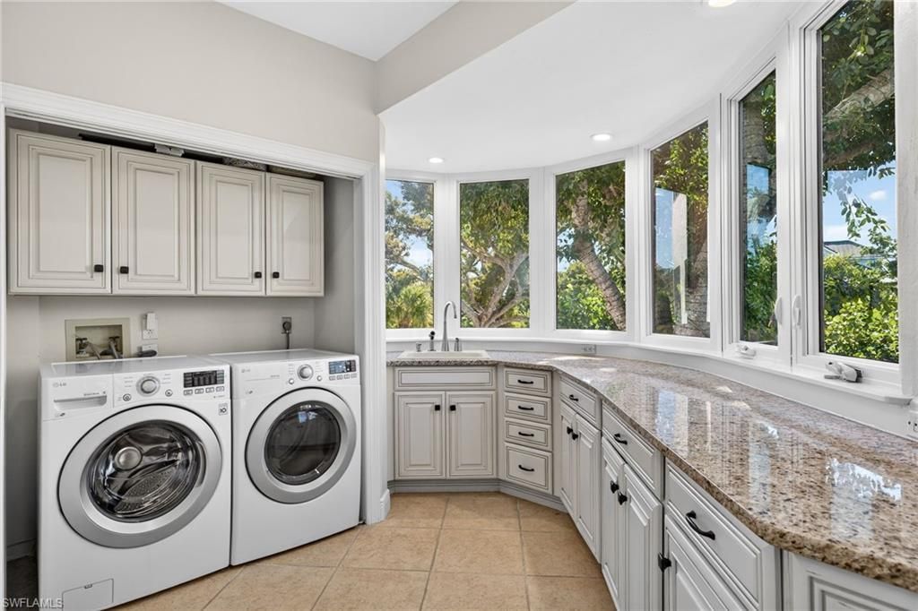 3400 W Gulf Dr, Sanibel, FL 33957 Photo