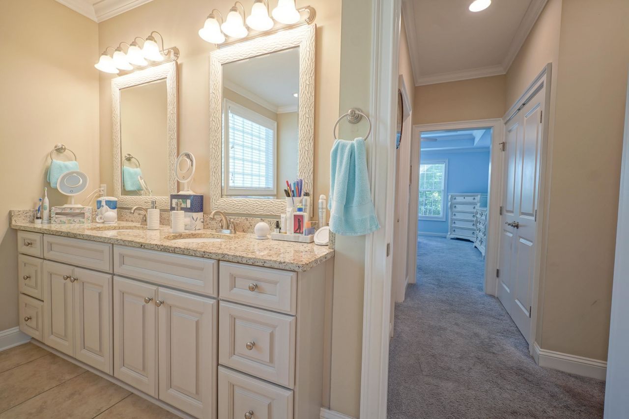 625 Whispering Pines Ct. Photo 16