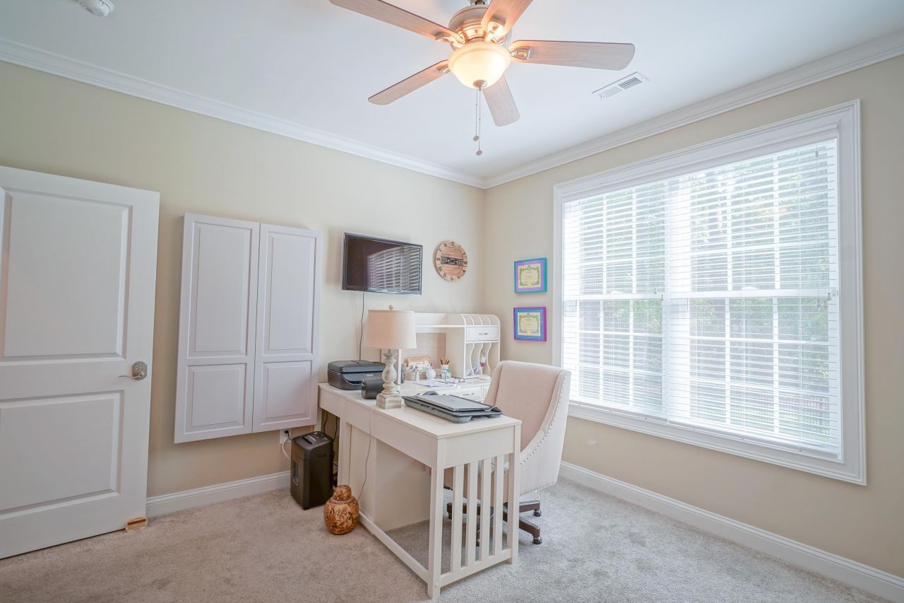 625 Whispering Pines Ct. Photo 18