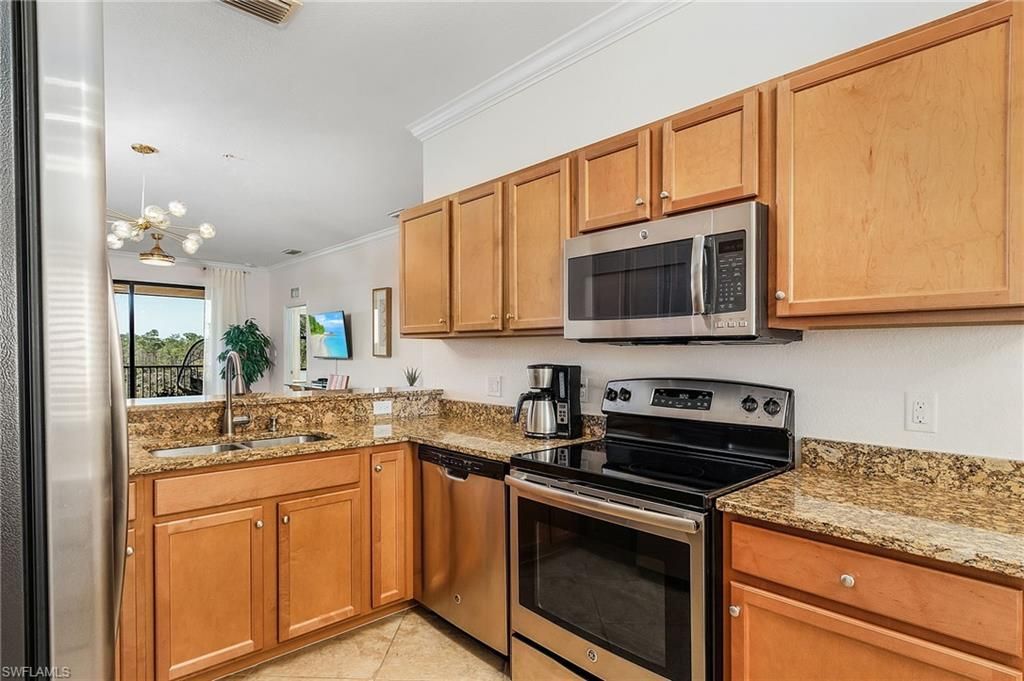 9731 Acqua Ct, Unit 543, Naples, FL 34113 Photo