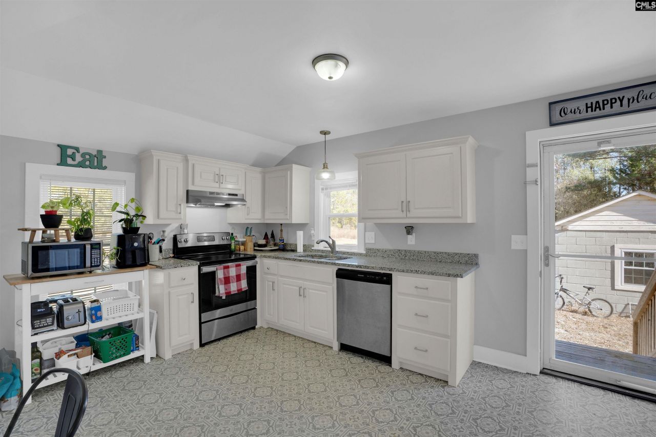 1114 West Street Photo 12