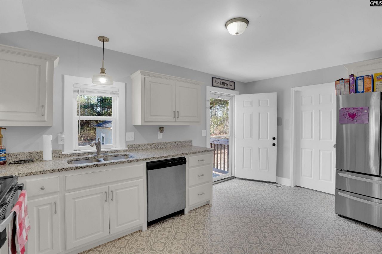 1114 West Street Photo 13