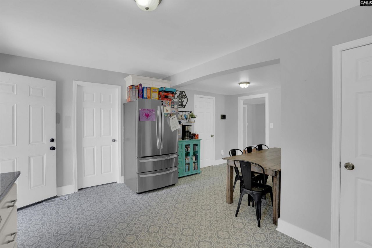 1114 West Street Photo 14