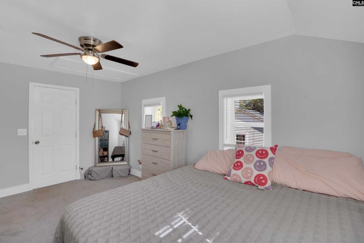 1114 West Street Photo 17