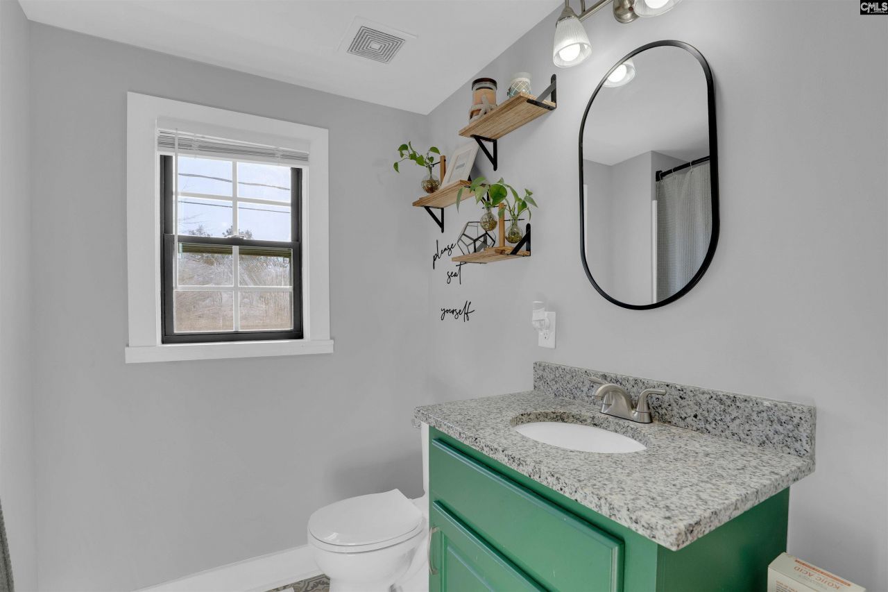 1114 West Street Photo 22