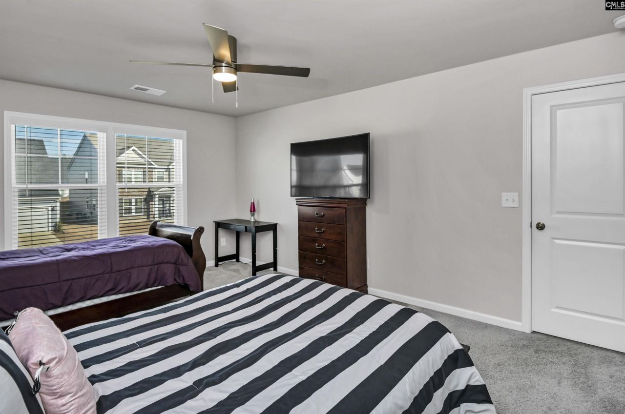 531 Rhine Falls Lane  Photo 22