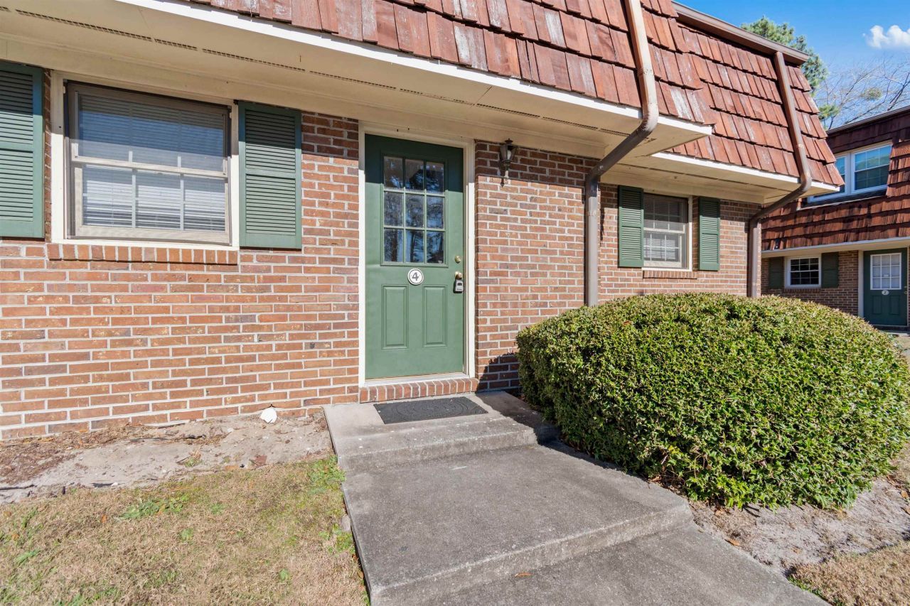 1025 Carolina Rd. Photo 2