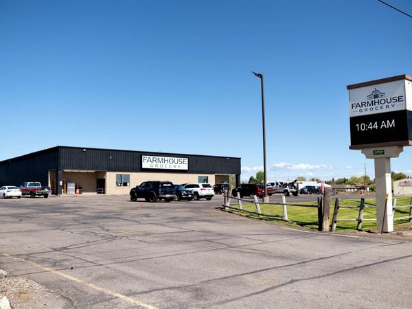 904 S Greenwood Street, Shoshone, ID 83352