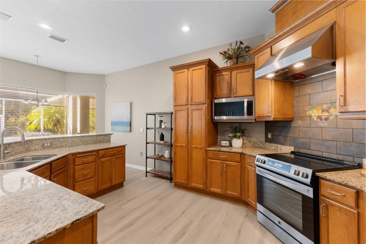 12305 Twin Branch Acres Road, Tampa, FL 33626 Photo