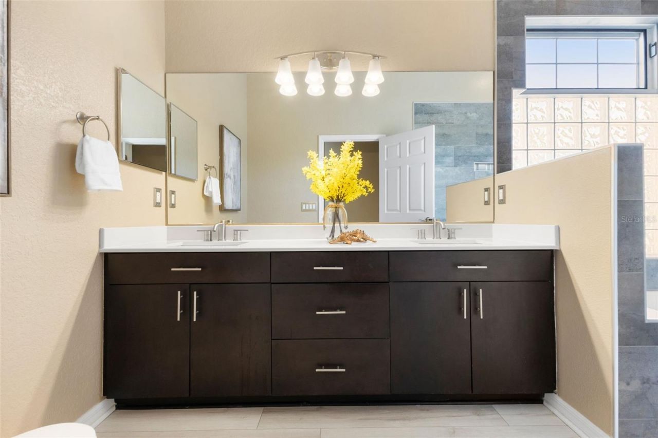 12305 Twin Branch Acres Road, Tampa, FL 33626 Photo