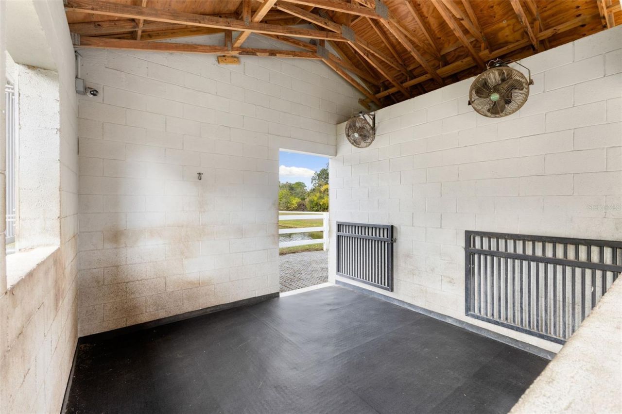 12305 Twin Branch Acres Road, Tampa, FL 33626 Photo