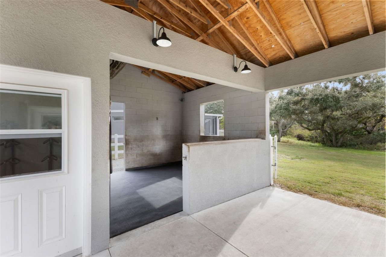 12305 Twin Branch Acres Road, Tampa, FL 33626 Photo