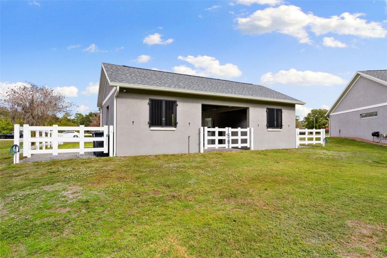 12305 Twin Branch Acres Road, Tampa, FL 33626 Photo