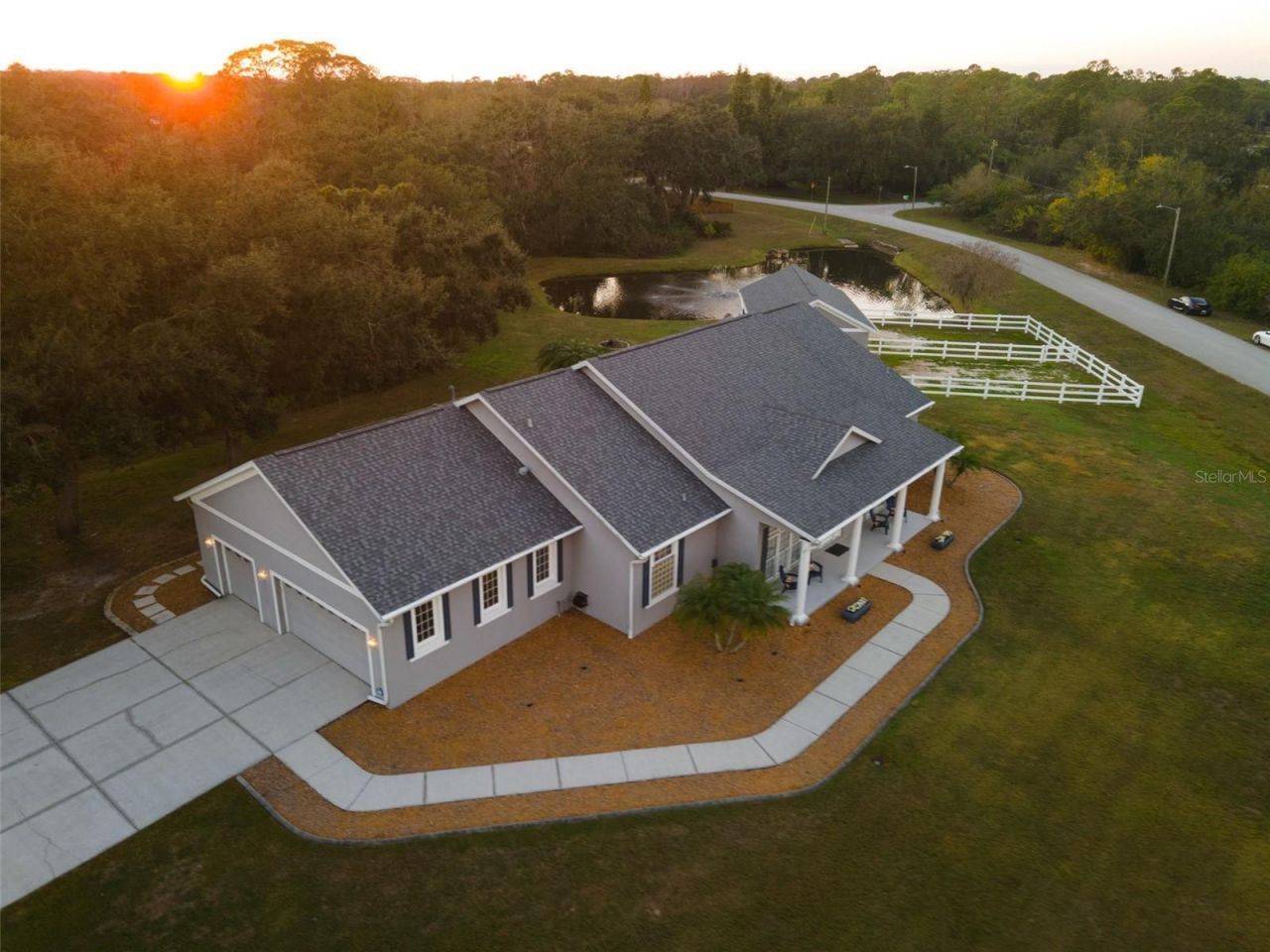 12305 Twin Branch Acres Road, Tampa, FL 33626 Photo