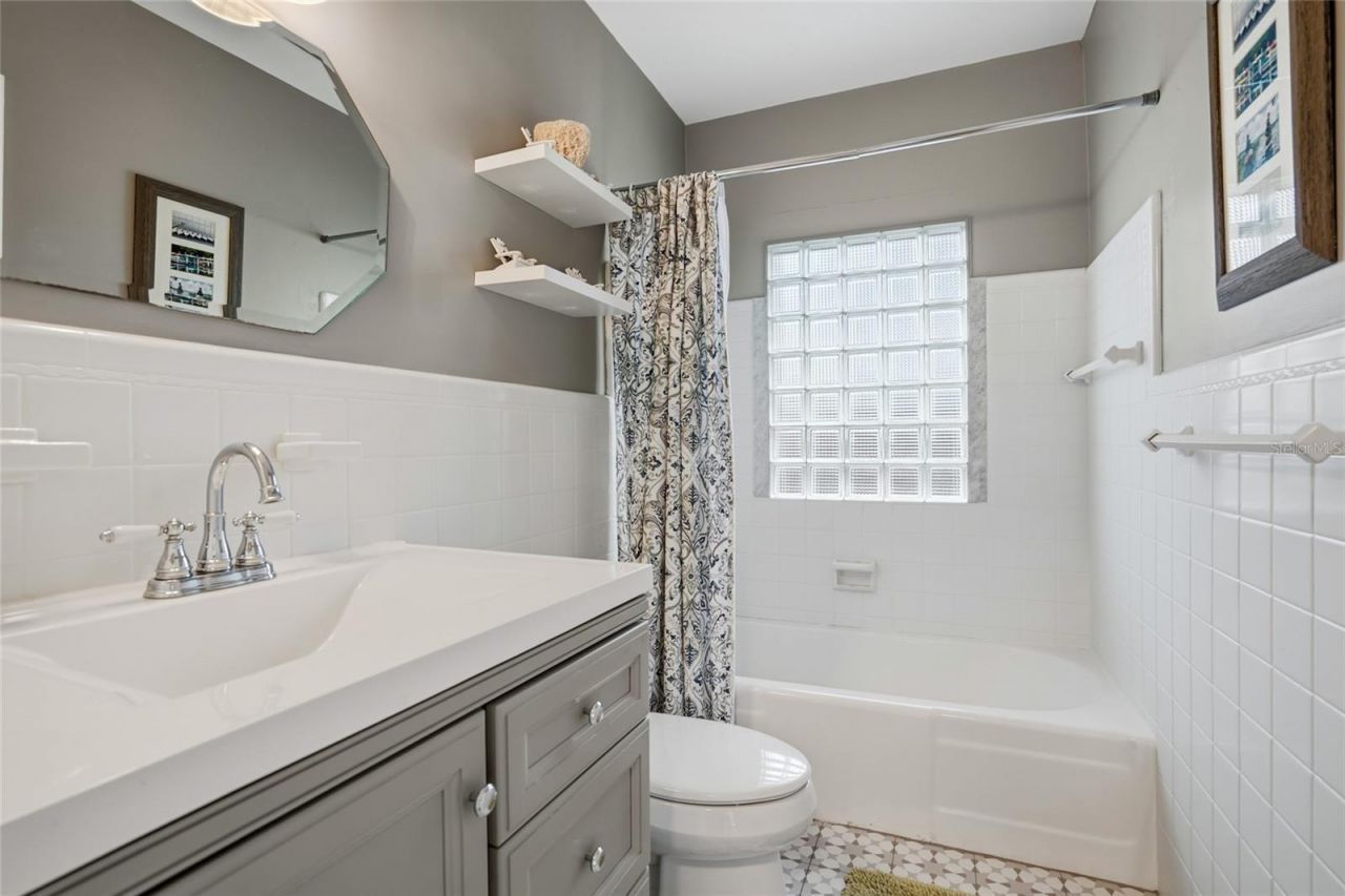 511 27th Avenue N, Saint Petersburg, FL 33704 Photo