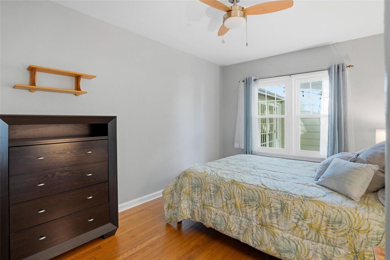 511 27th Avenue N, Saint Petersburg, FL 33704 Photo