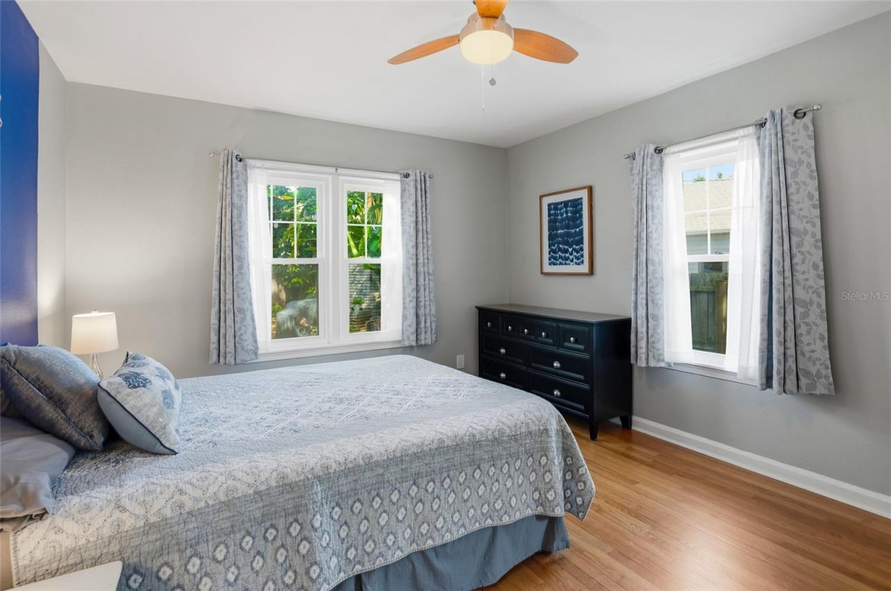 511 27th Avenue N, Saint Petersburg, FL 33704 Photo