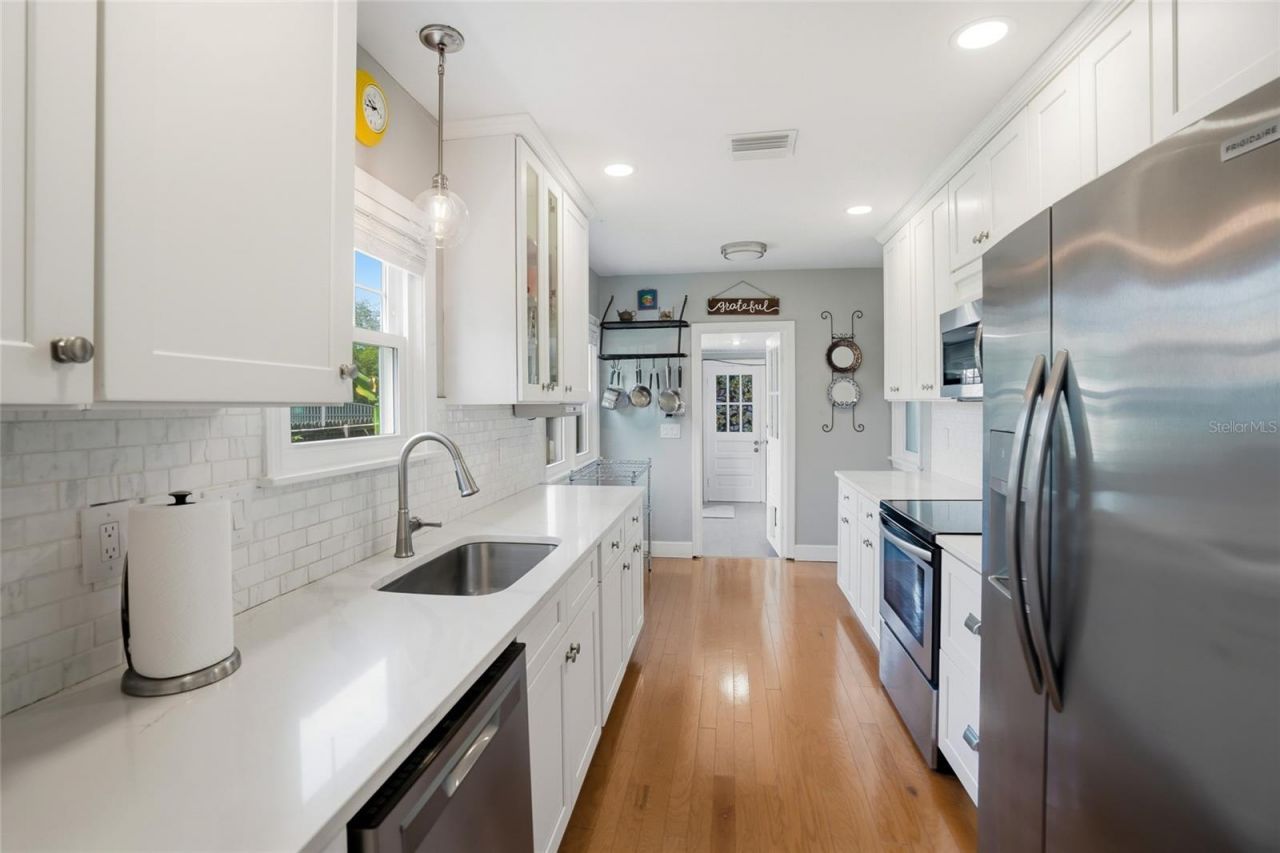 511 27th Avenue N, Saint Petersburg, FL 33704 Photo