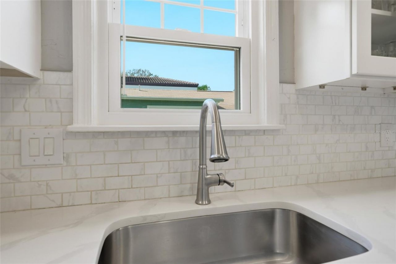 511 27th Avenue N, Saint Petersburg, FL 33704 Photo