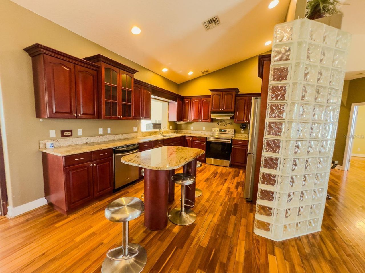 14117 Boggy Creek Road, Orlando, FL 32824 Photo