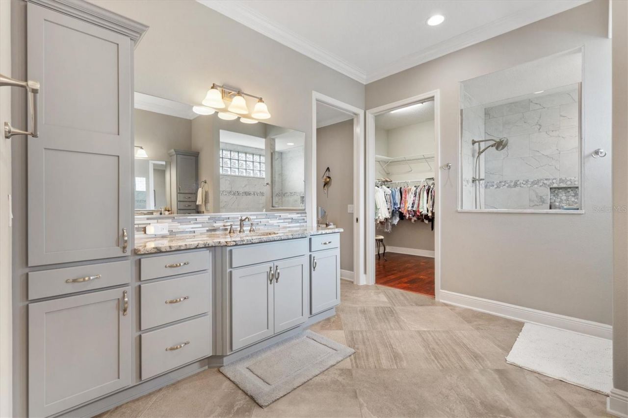 984 Iron Oak Way, The Villages, FL 32163 Photo